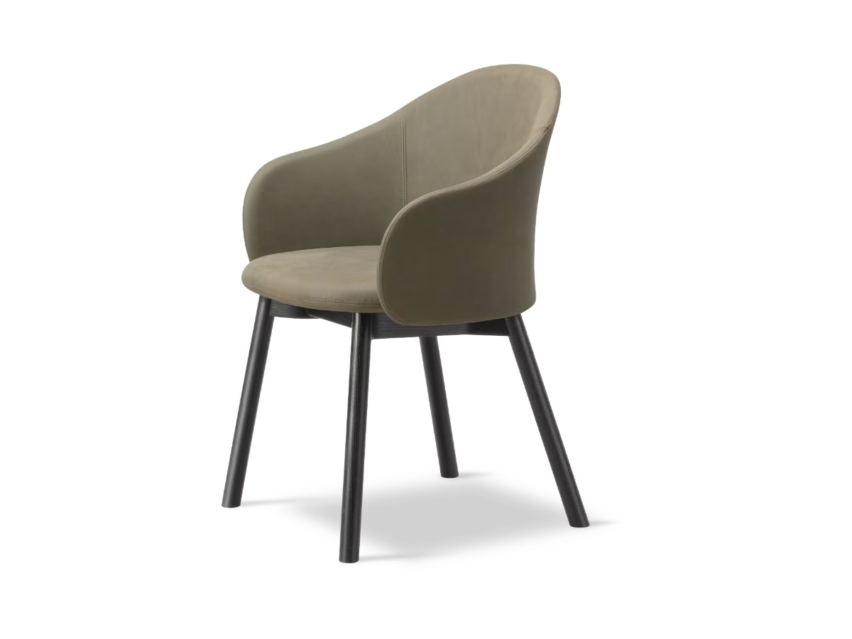 Fredericia Gomo Armchair Wood Base