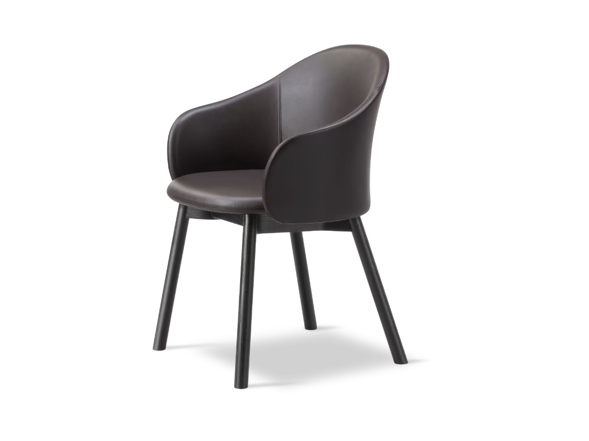 Fredericia Gomo Armchair Wood Base