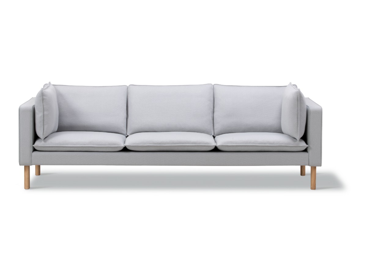 Fredericia Jota 3 Seater Sofa On Legs