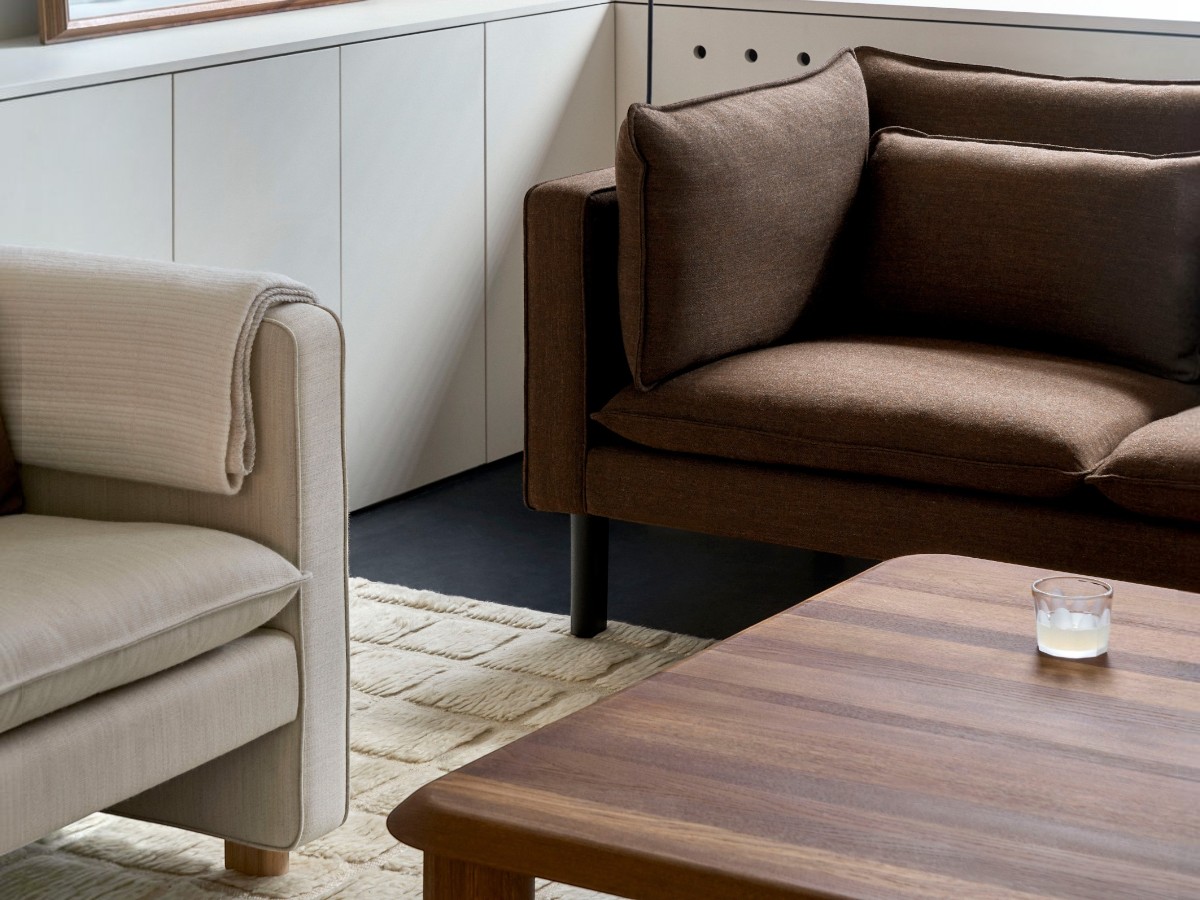 Fredericia Jota 3 Seater Sofa On Legs
