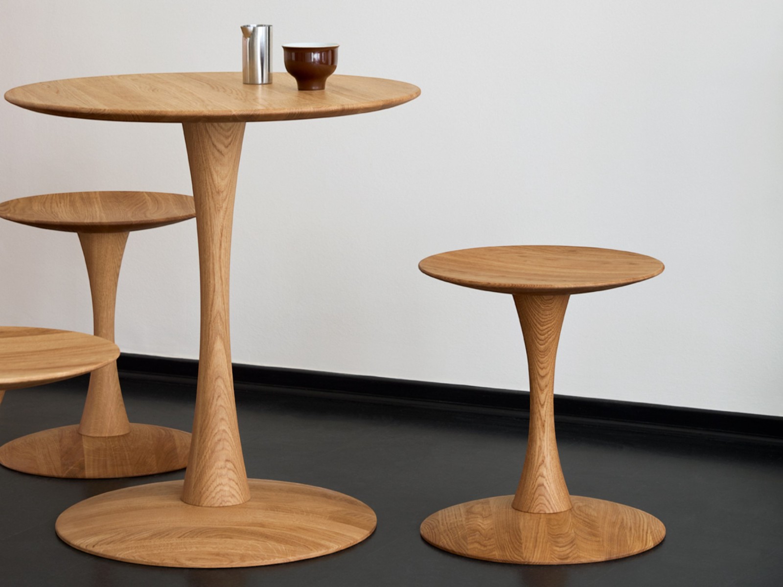 Fredericia Nd107 Trisse Dining Table