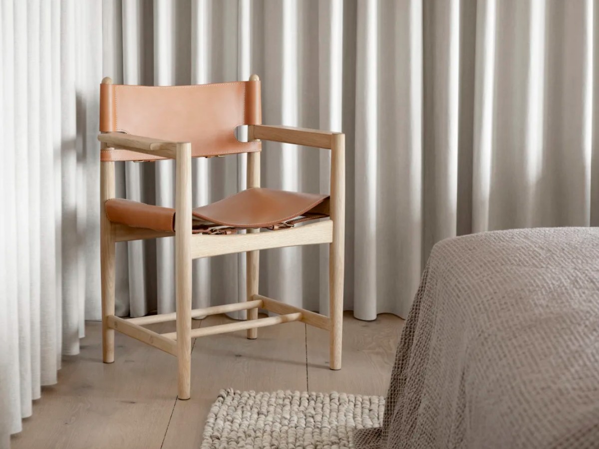 Fredericia The Spanish Dining Chair With Armrests
