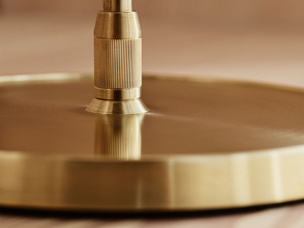 Fritz Hansen Clam Table Lamp