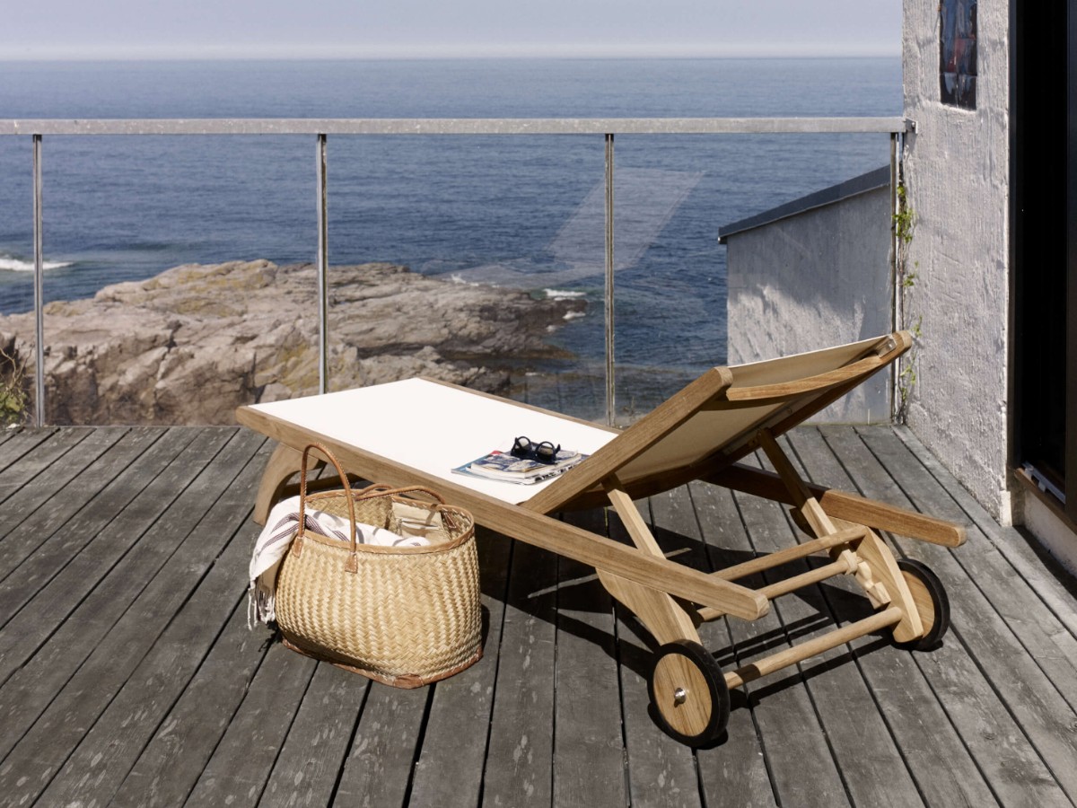 Fritz Hansen Columbus Sunbed