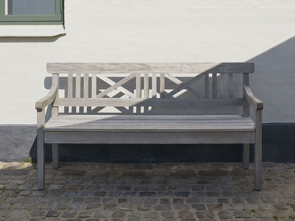 Fritz Hansen Drachmann Bench 165
