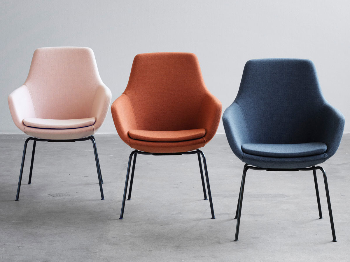 Fritz Hansen Little Giraffetm 3201 Chair