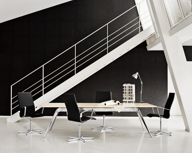 Fritz Hansen Oxford Office Armchair Medium Back With Armrests