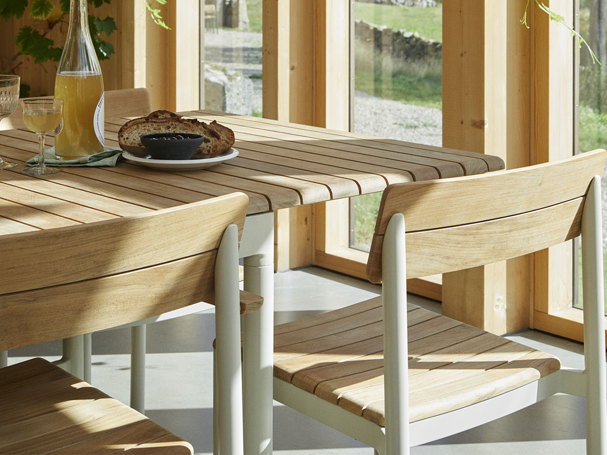 Fritz Hansen Pelagus Table