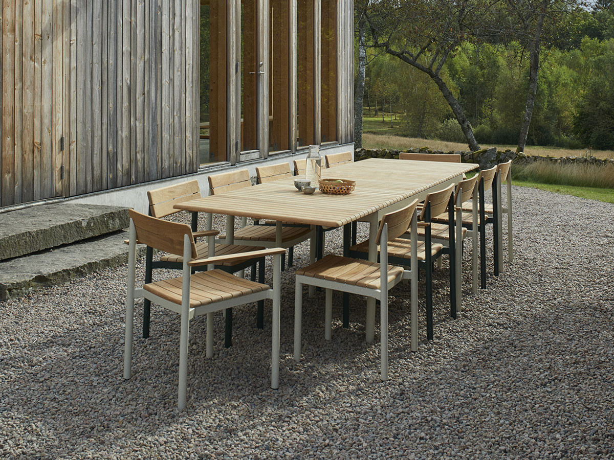 Fritz Hansen Pelagus Table
