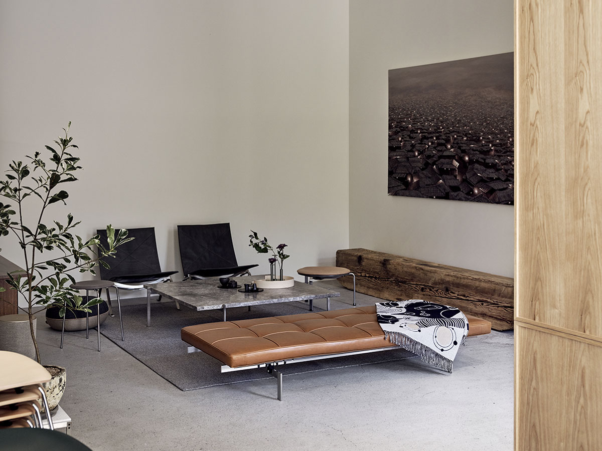 Fritz Hansen Pk80 Bench