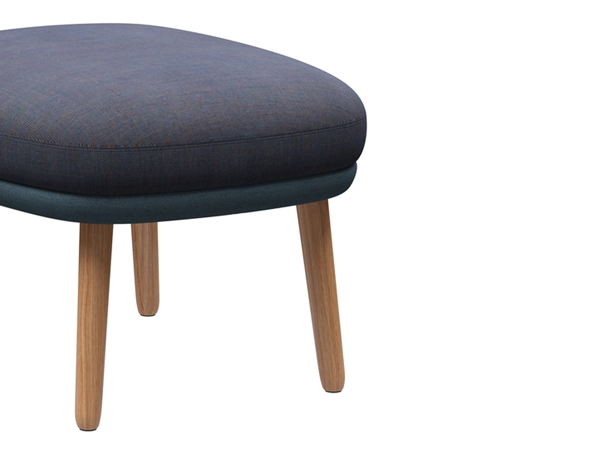 Fritz Hansen Ro Footstool Mood 4102 Canvas 734 Oak