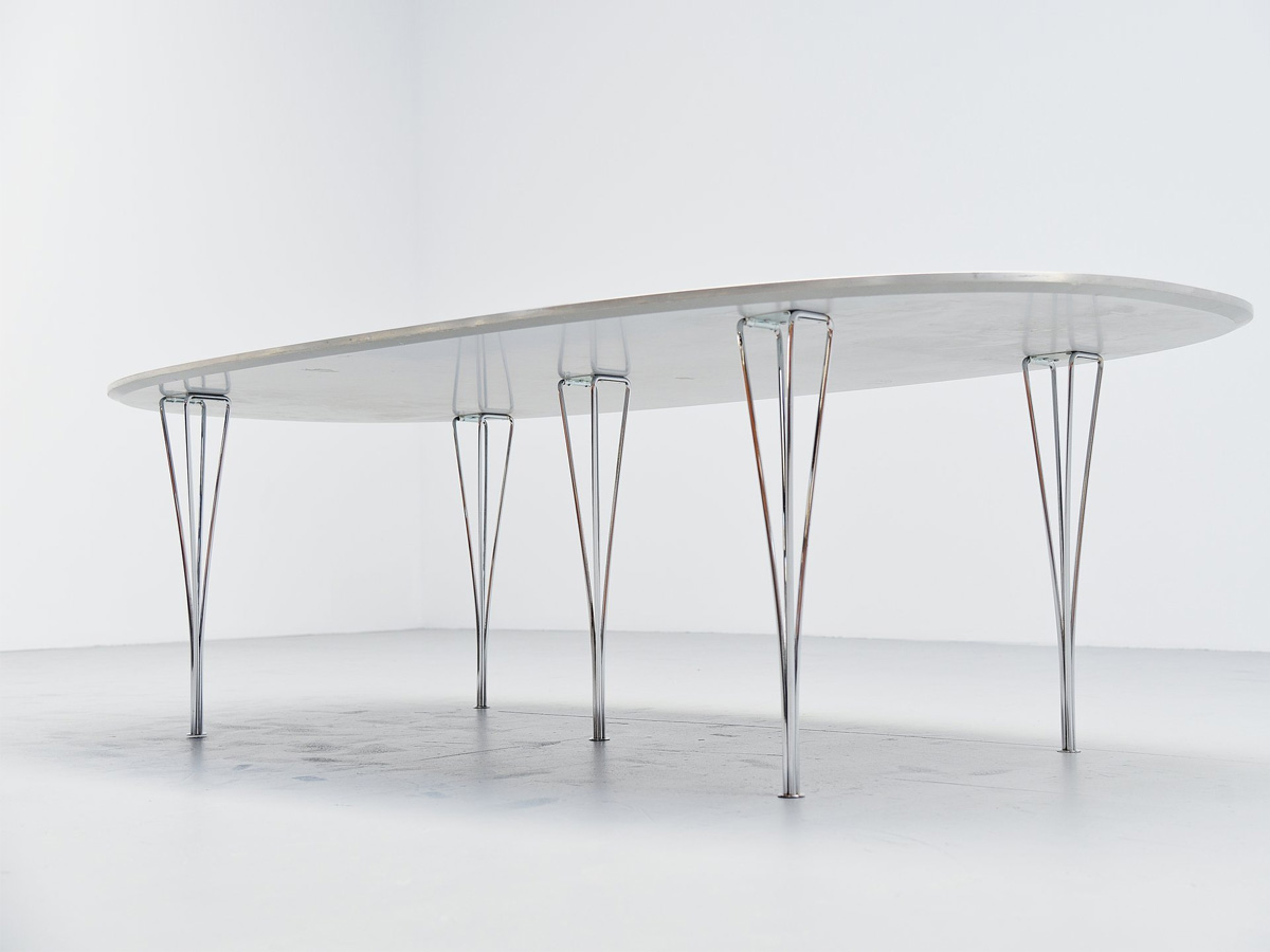 Fritz Hansen Superellipse Table
