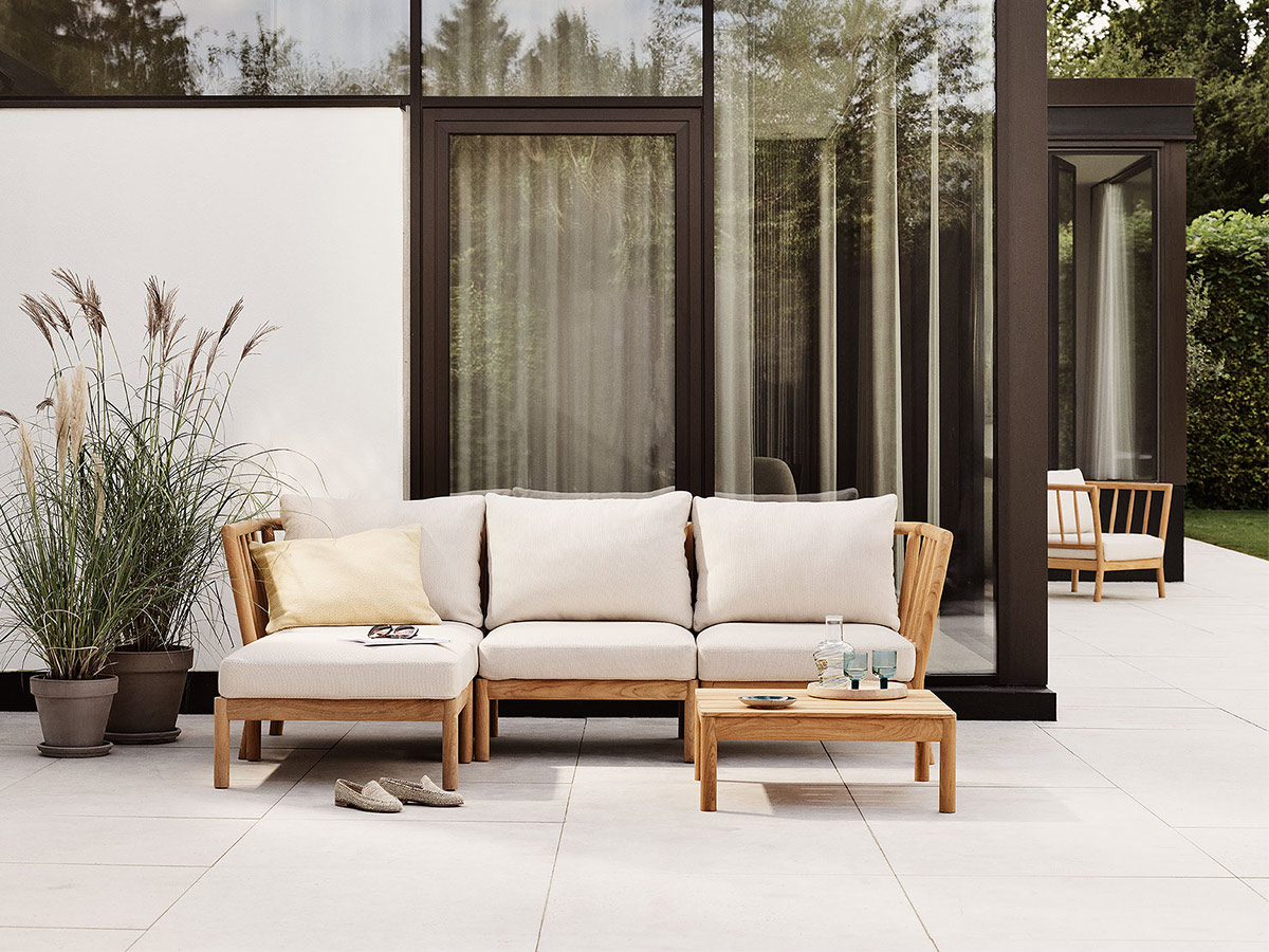 Fritz Hansen Tradition Outdoor Modular Sofa Spacer Module