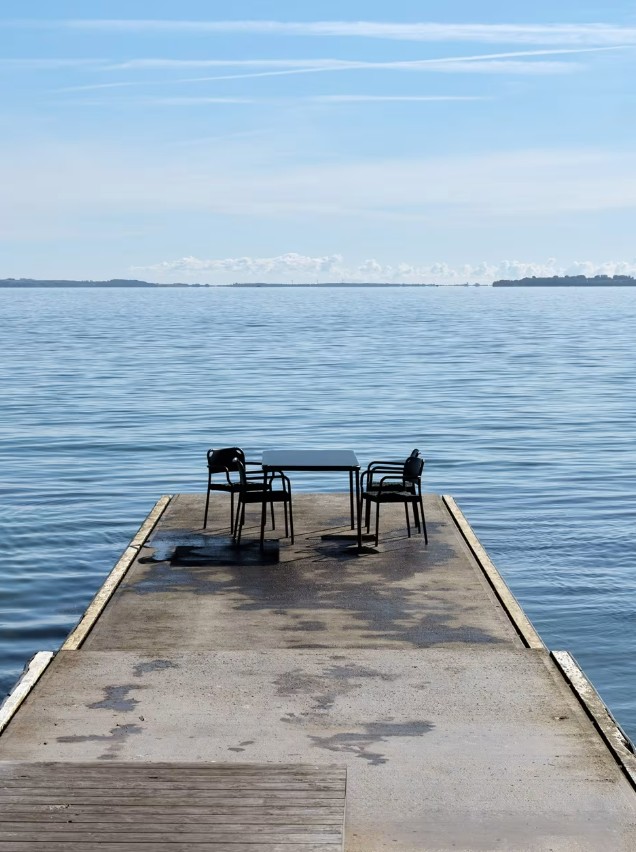Fritz Hansen Vind Outdoor Table