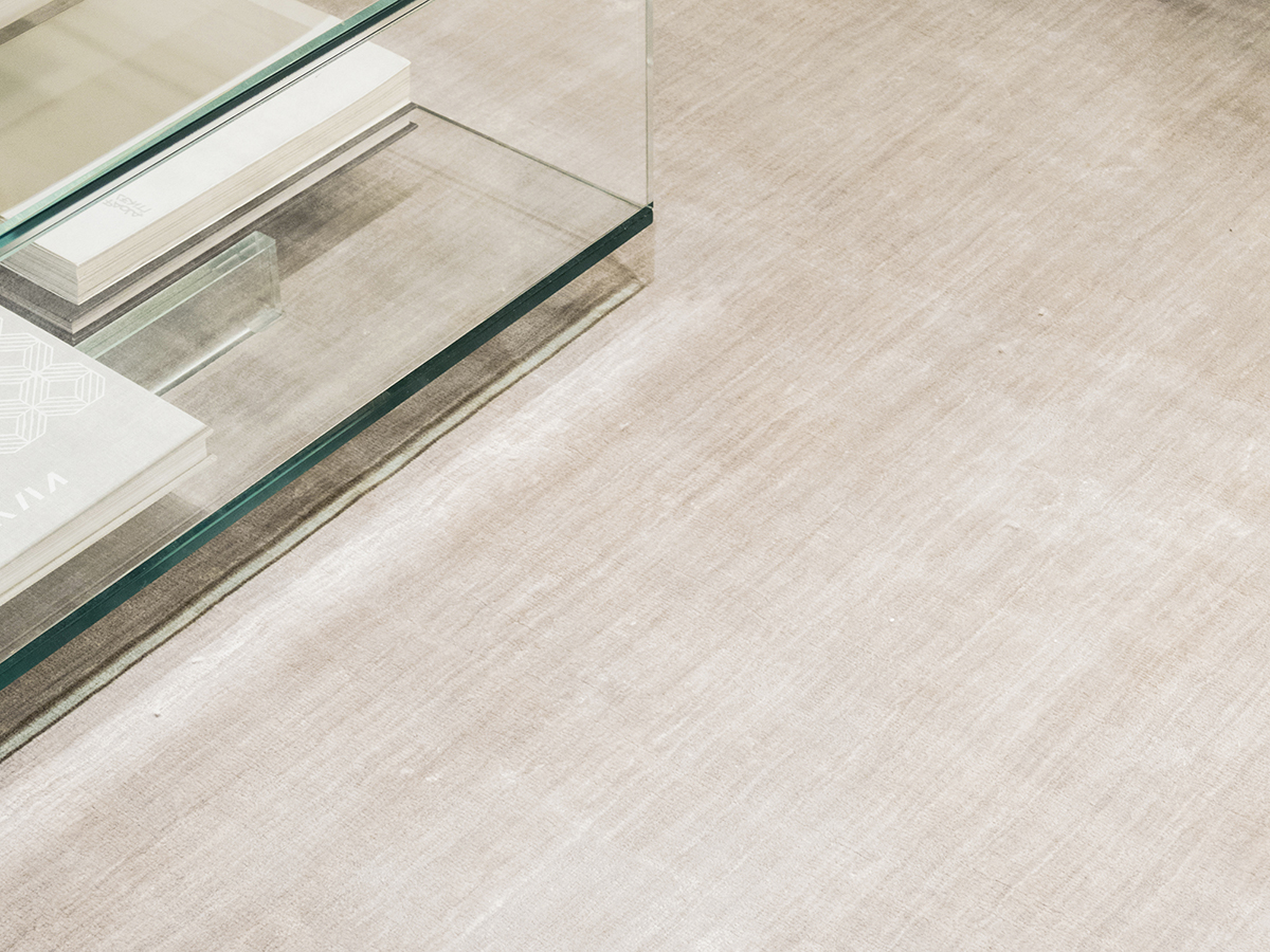 G.T.DESIGN In Canto Ecru Rug 250x350