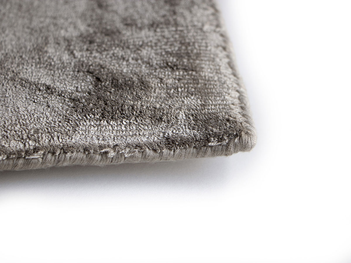 G.T.DESIGN In Canto Platino Rug 300x400