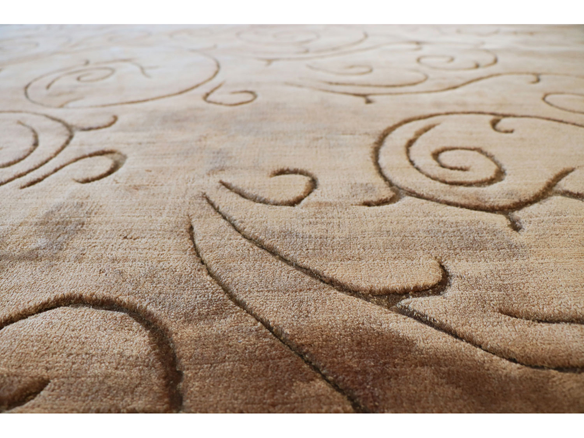 G.T.DESIGN In Canto Ricco Rug Amber
