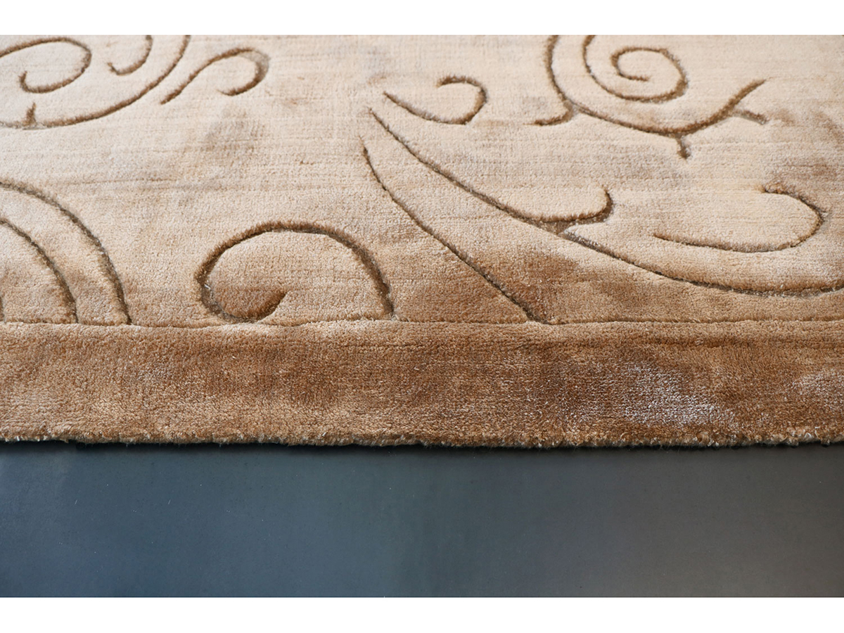 G.T.DESIGN In Canto Ricco Rug Amber