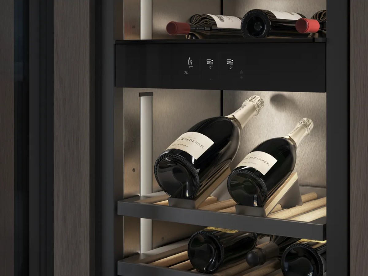 Gaggenau Vario Cooling Expressive Series Temperature Controlled Wine Cabinet