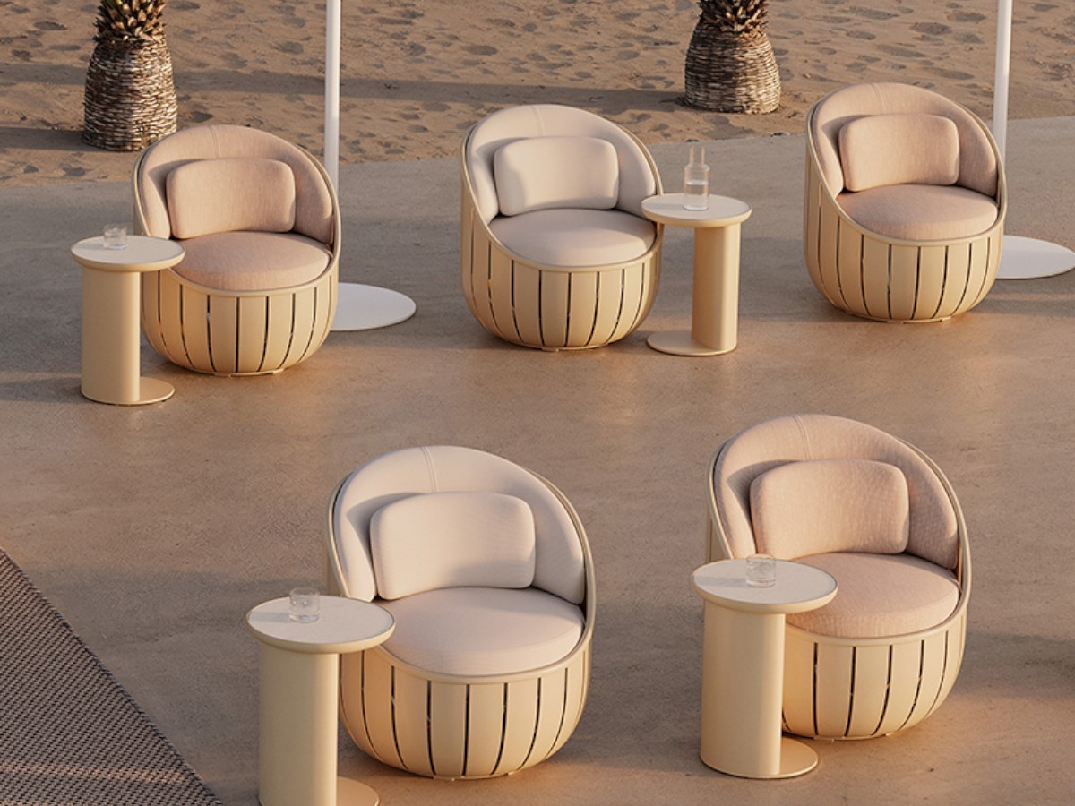GandiaBlasco Arena Club Chair