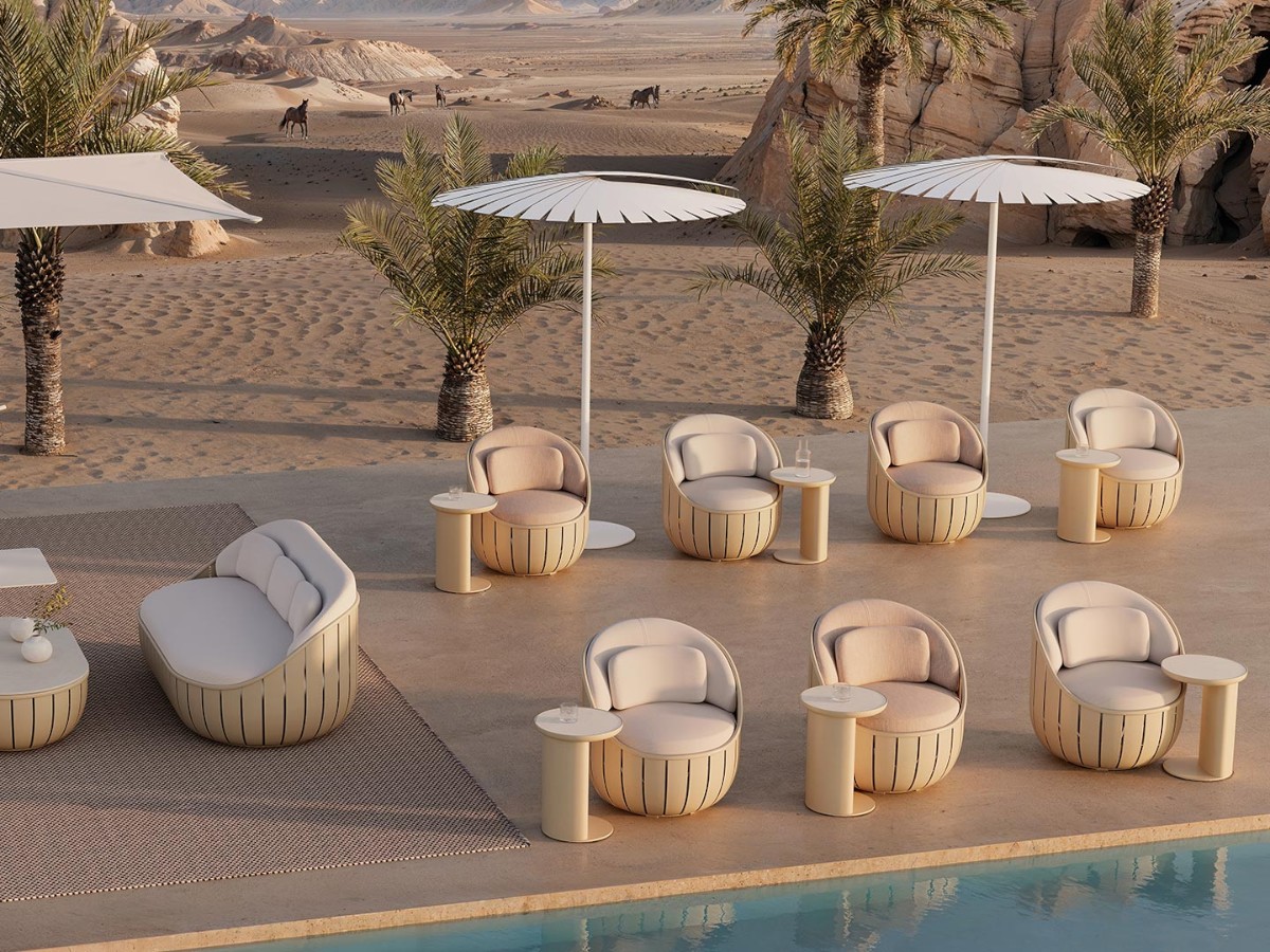 GandiaBlasco Arena Club Chair