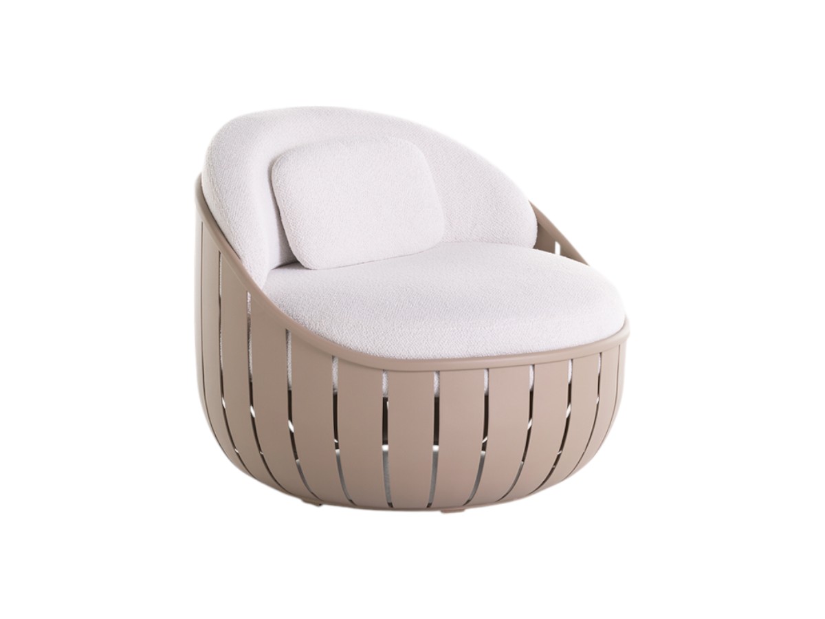GandiaBlasco Arena Lounge Chair