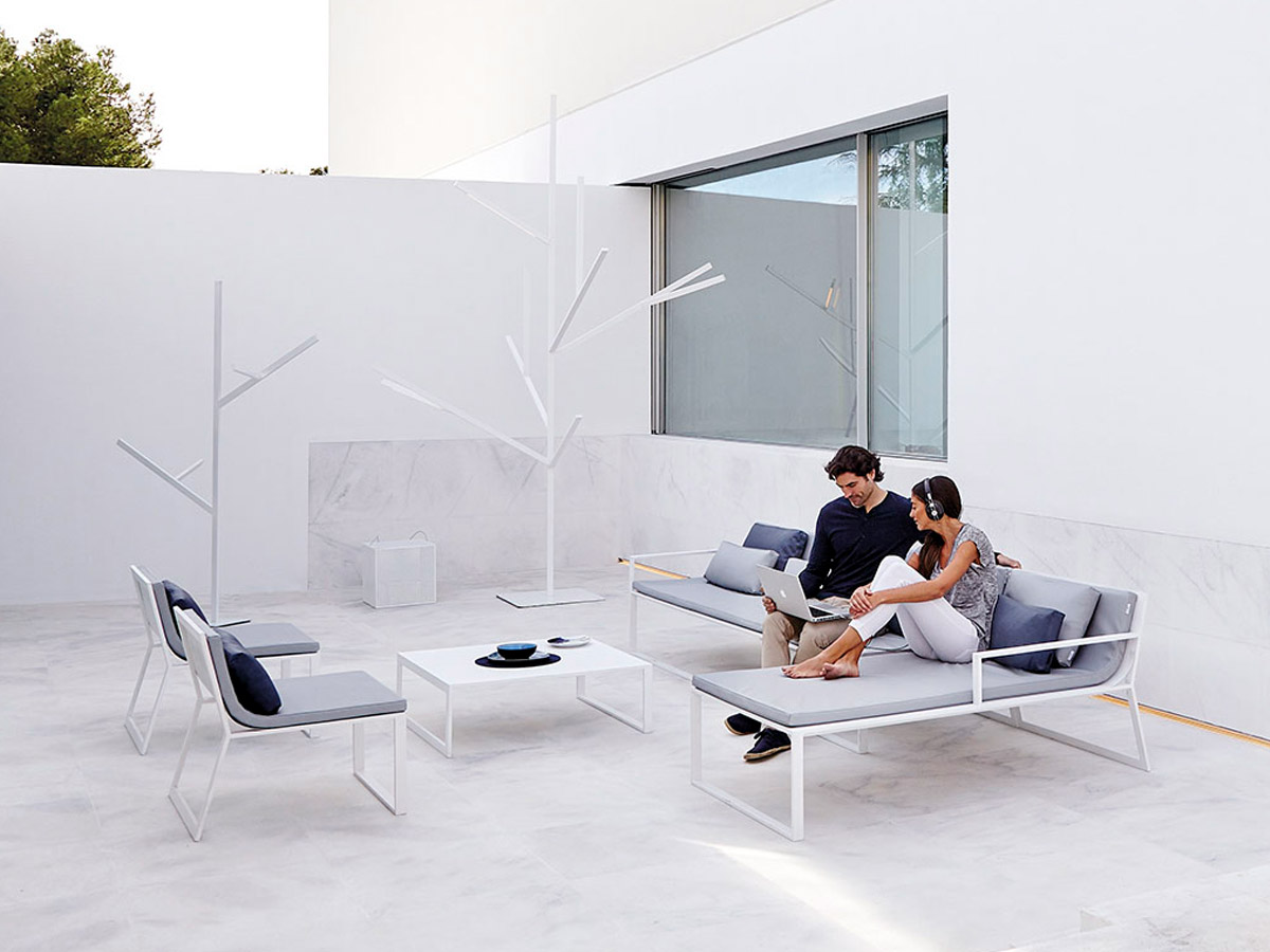 GandiaBlasco Blau Armchair
