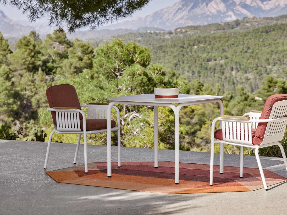 GandiaBlasco Capa Dining Armchair