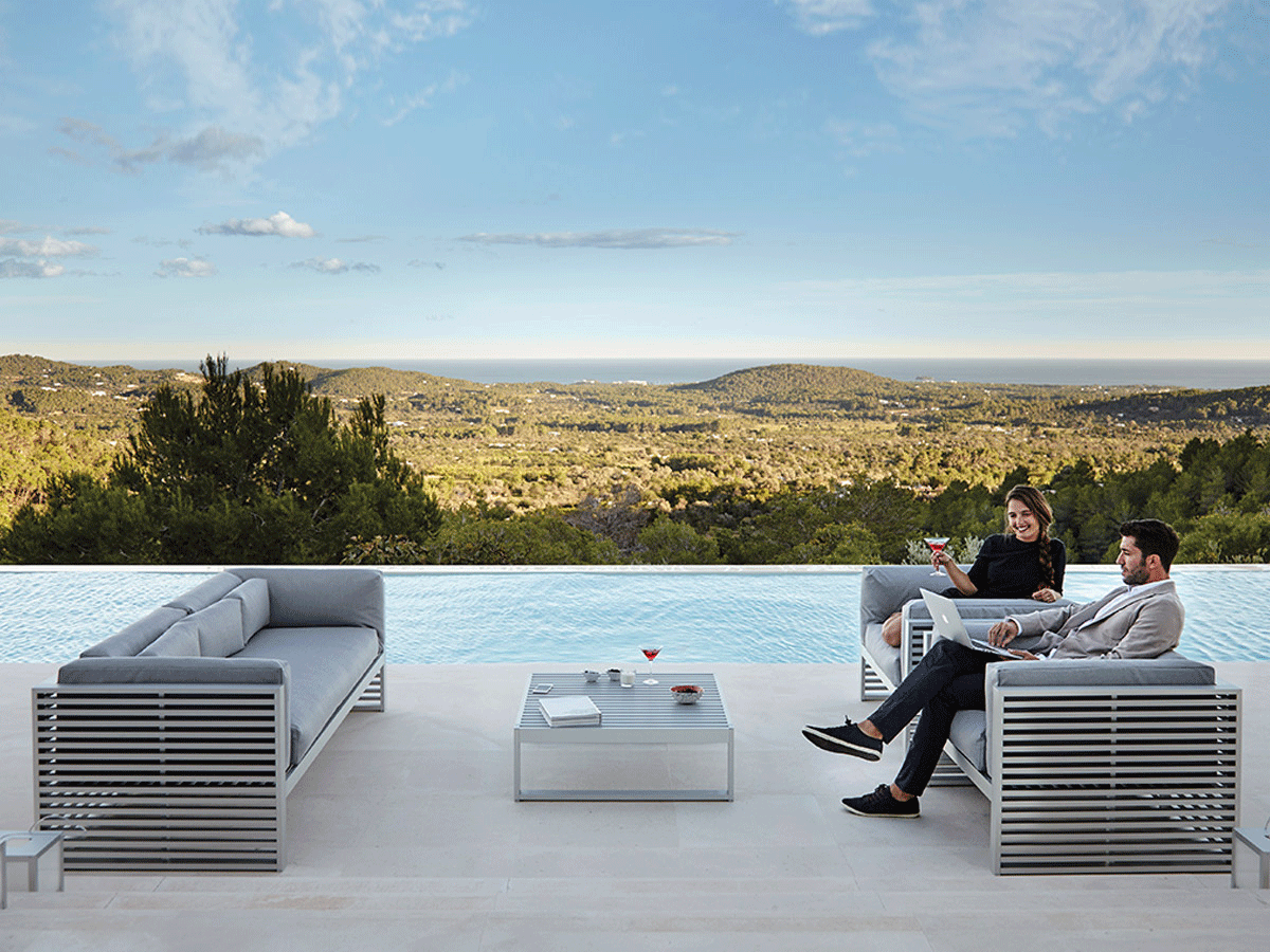GandiaBlasco Dna 3 Seater Sofa Silvertex Ice