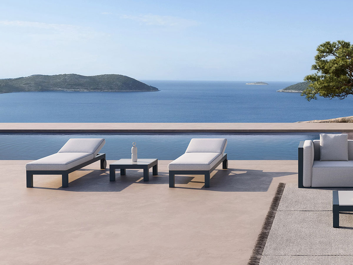 GandiaBlasco Islablanca Chaise Lounge