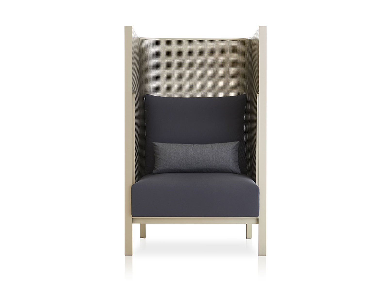 GandiaBlasco Solanas Cocoon Lounge Chair