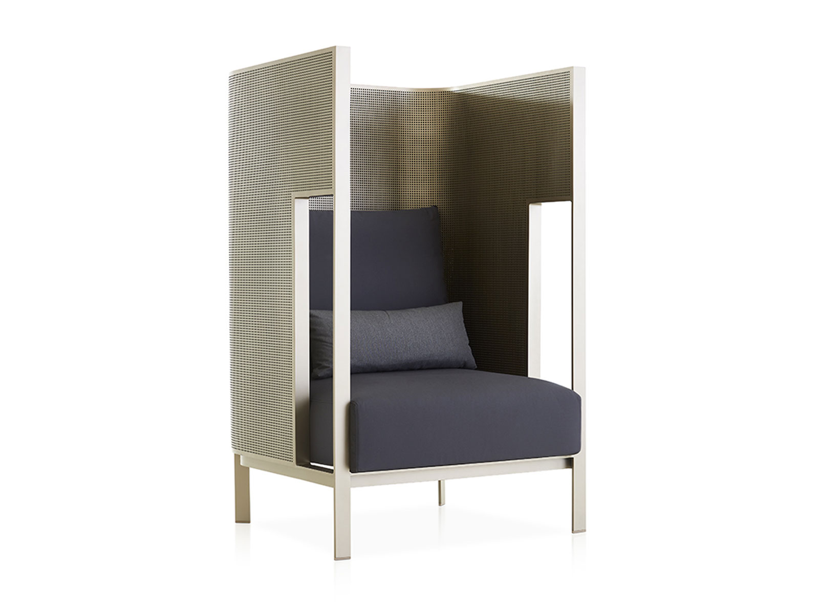GandiaBlasco Solanas Cocoon Lounge Chair