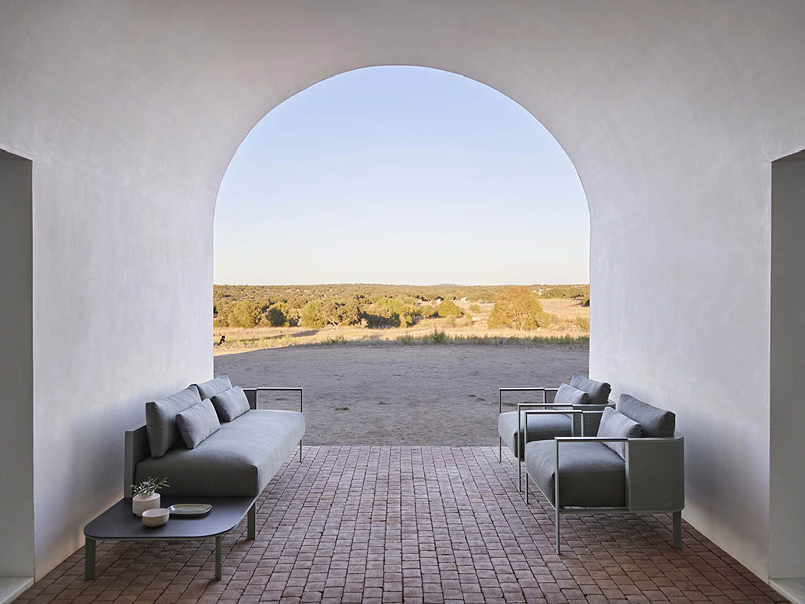 GandiaBlasco Solanas Lounge Chair
