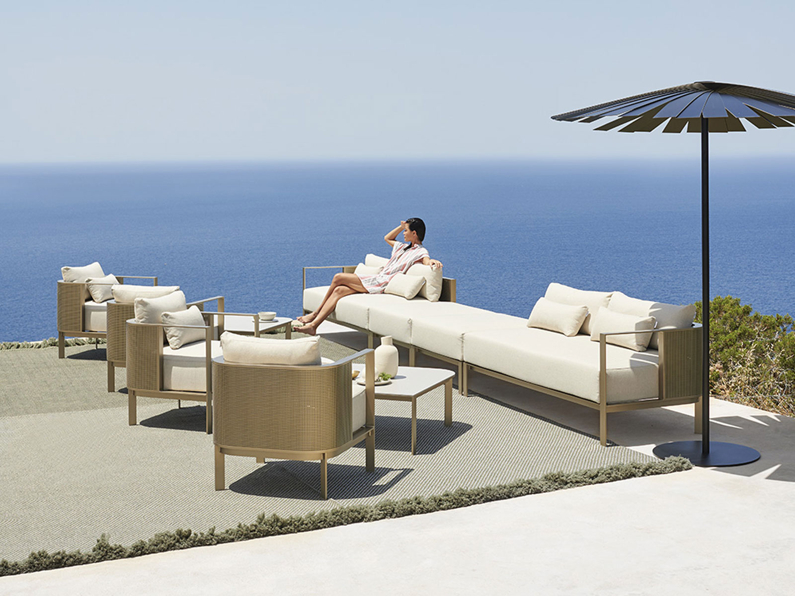 GandiaBlasco Solanas Dining Club Armchair