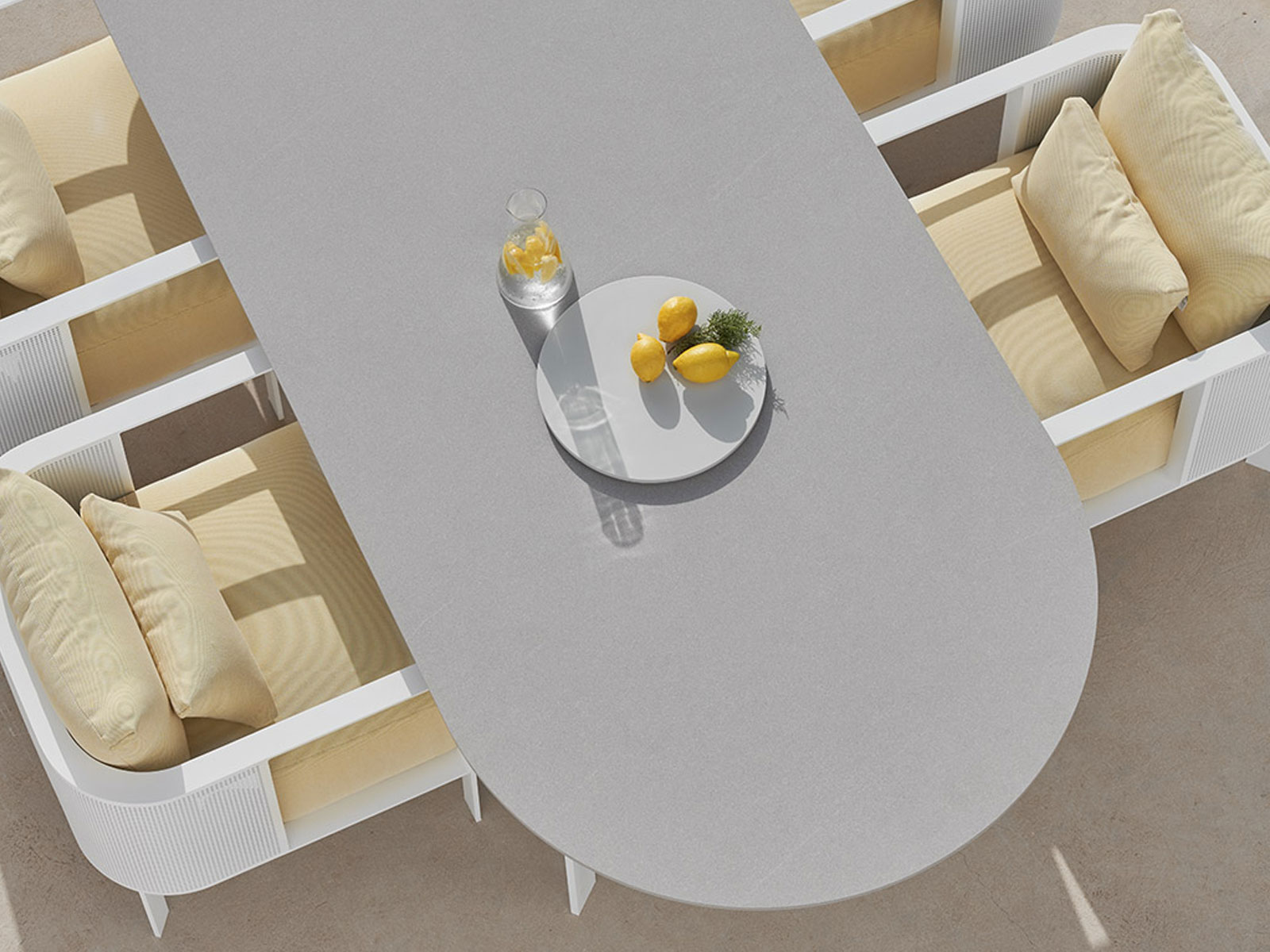 GandiaBlasco Solanas Table