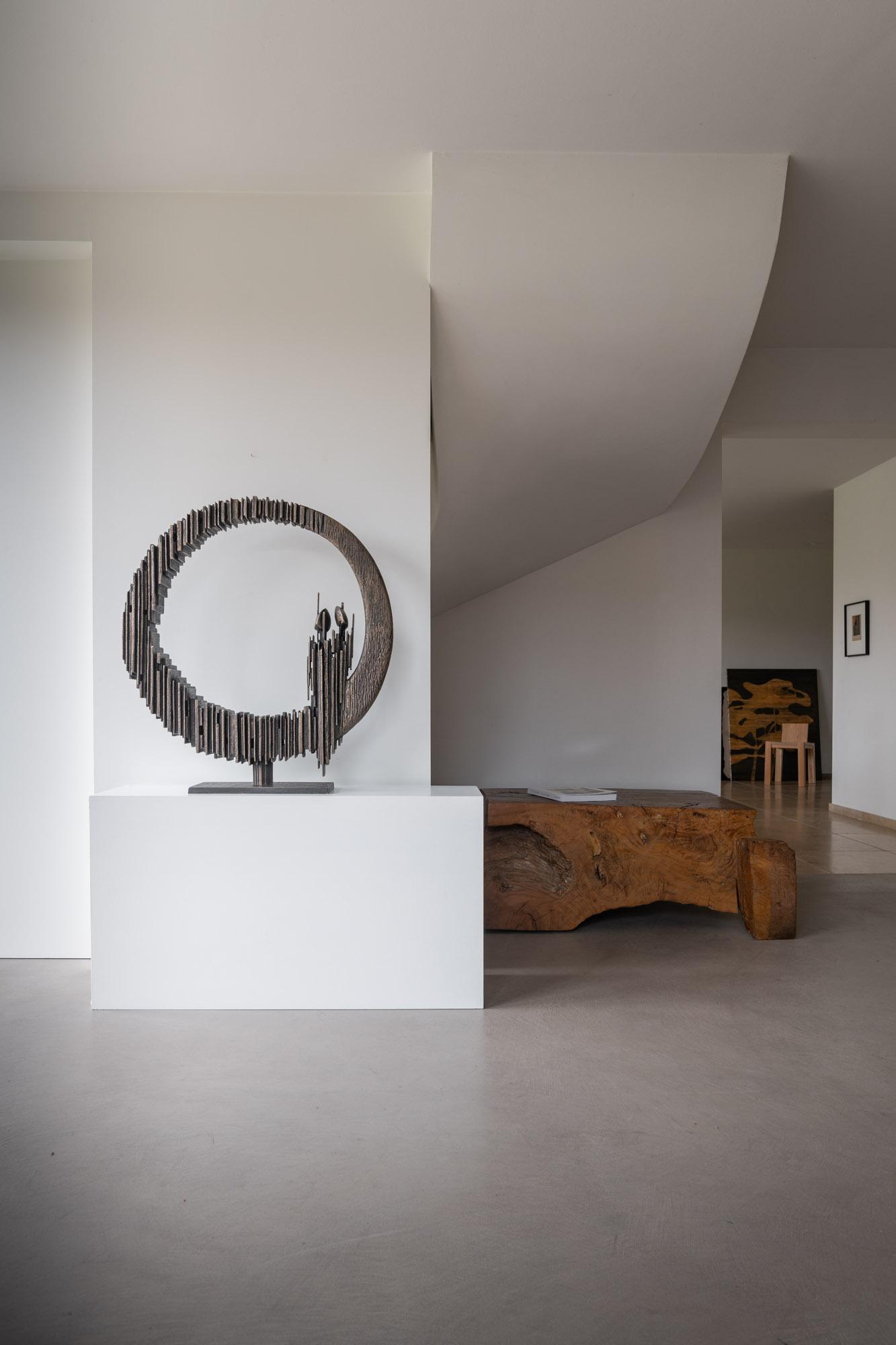 Gardeco Circle Of Love Sculpture