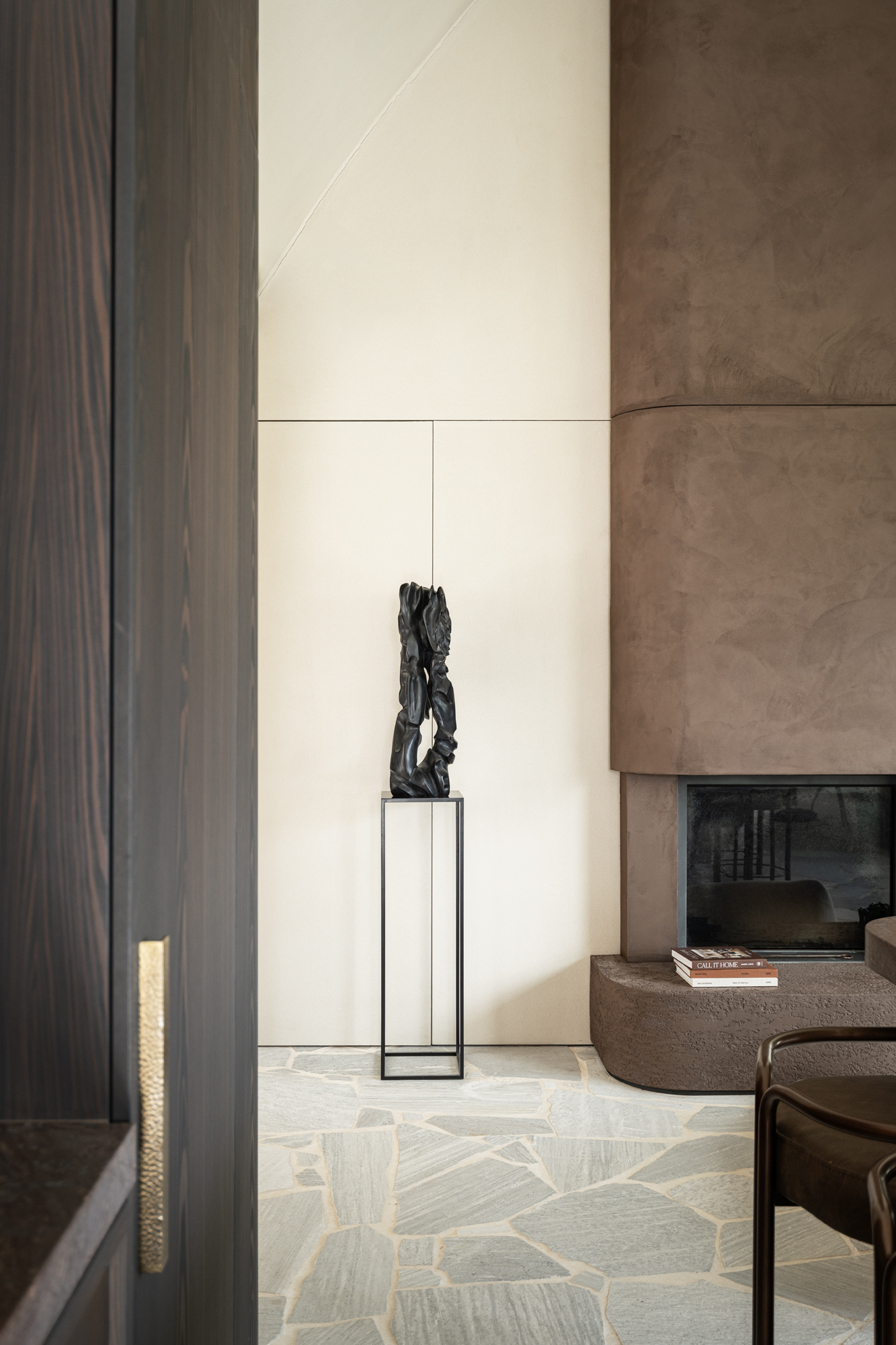 Gardeco Duende Sculpture Black