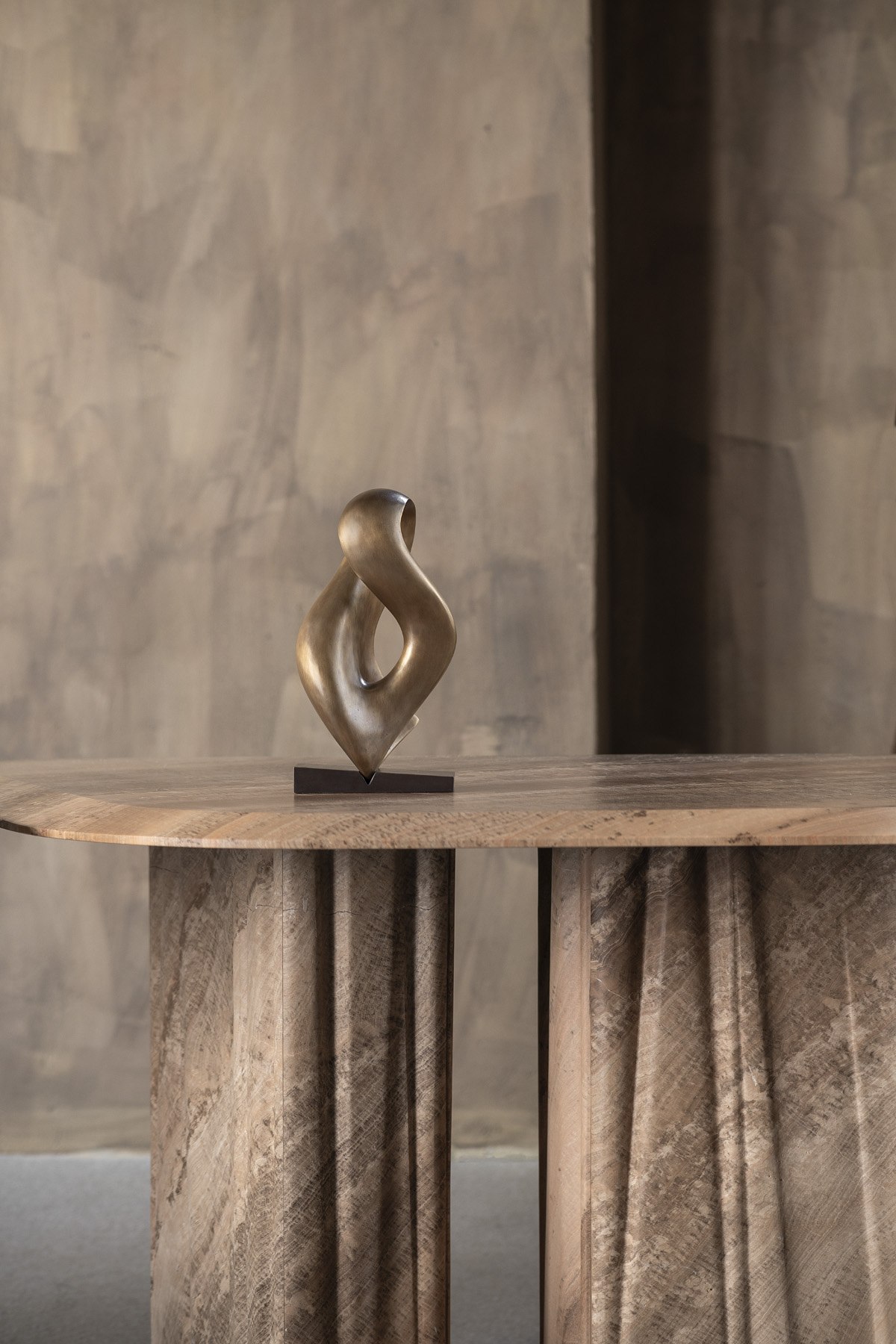 Gardeco Incontro Sculpture