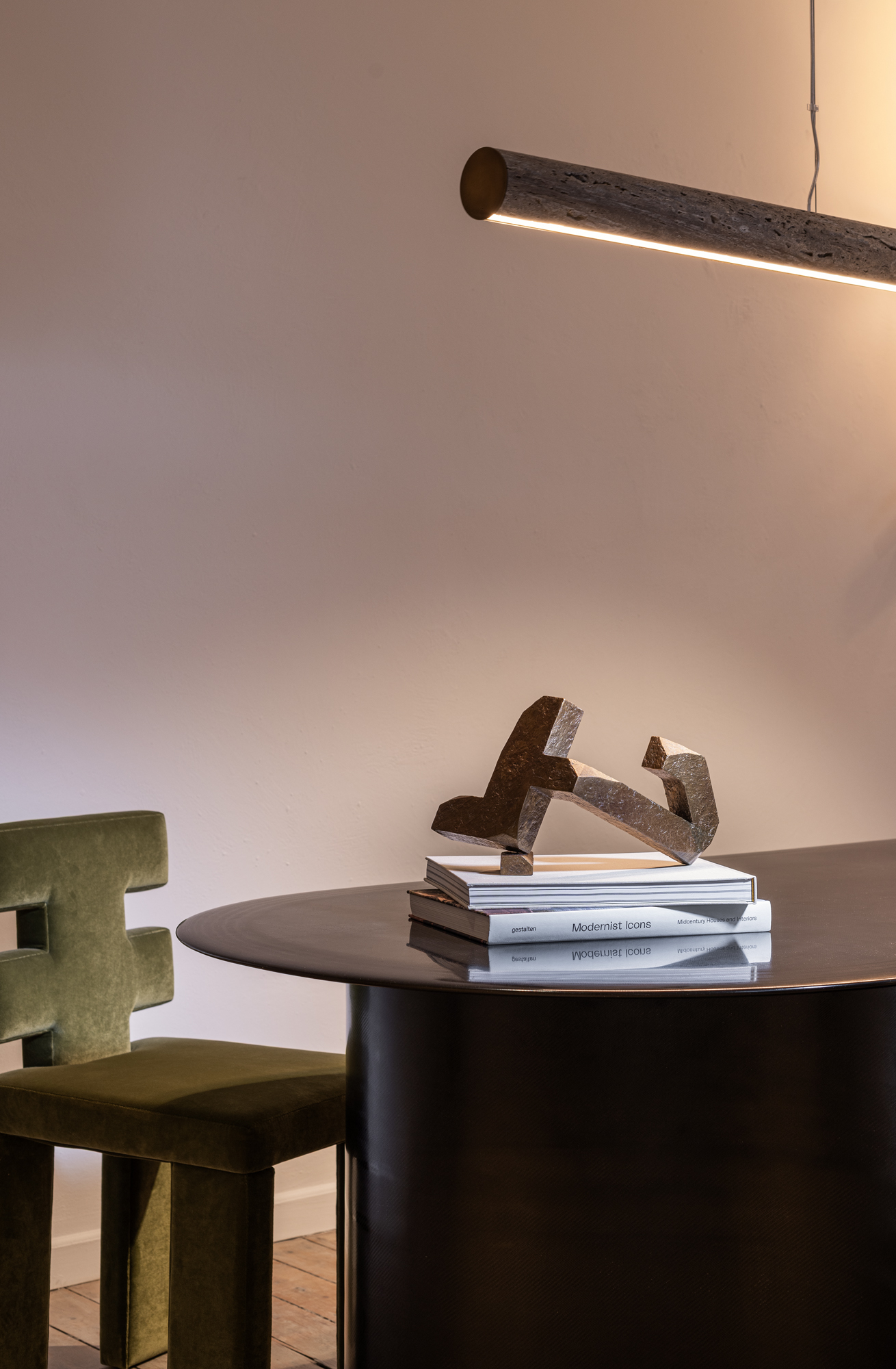 Gardeco Love Sculpture
