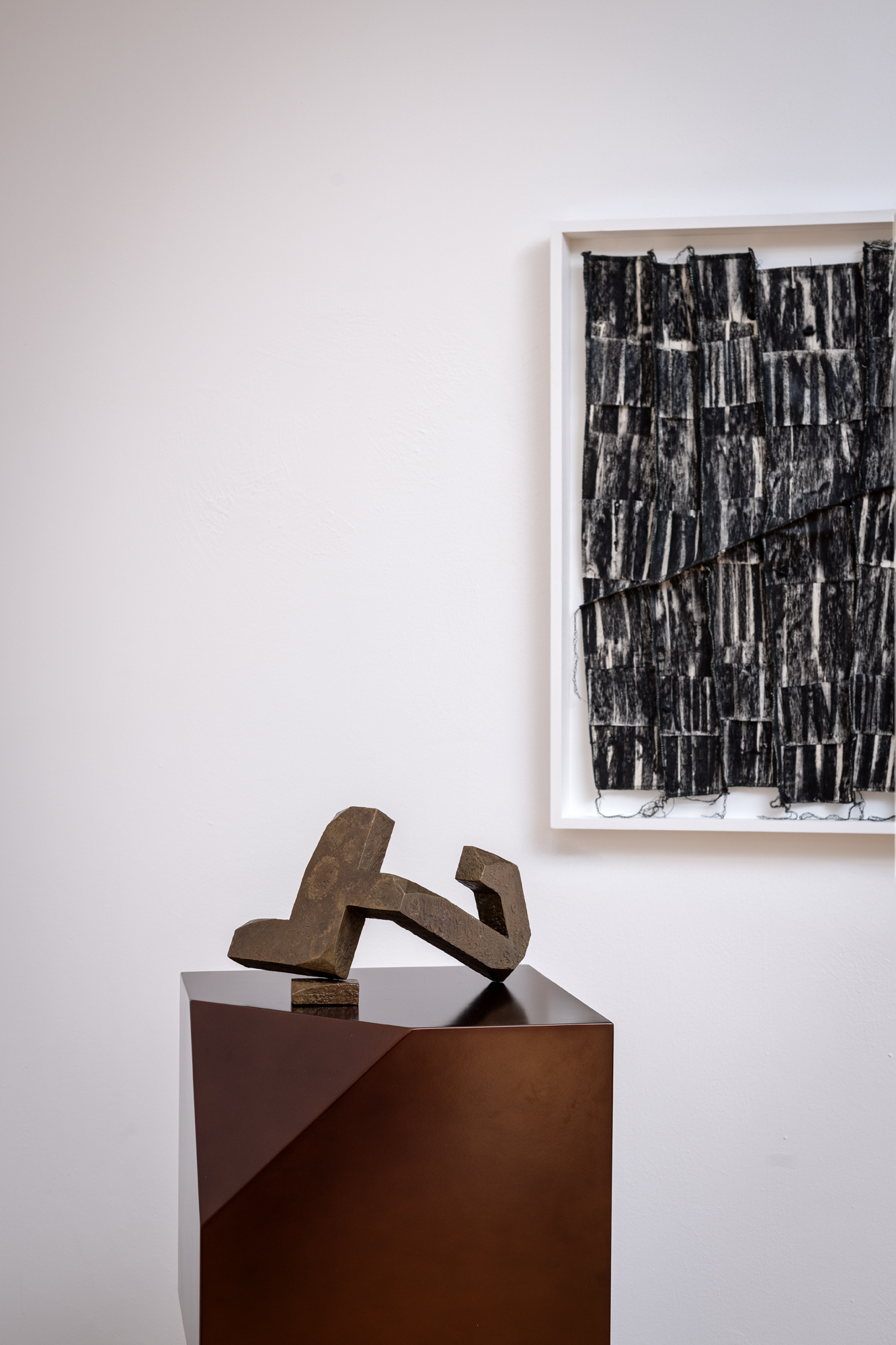 Gardeco Love Sculpture