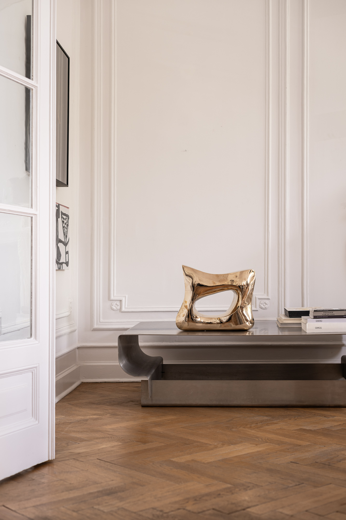 Gardeco Saetta Sculpture