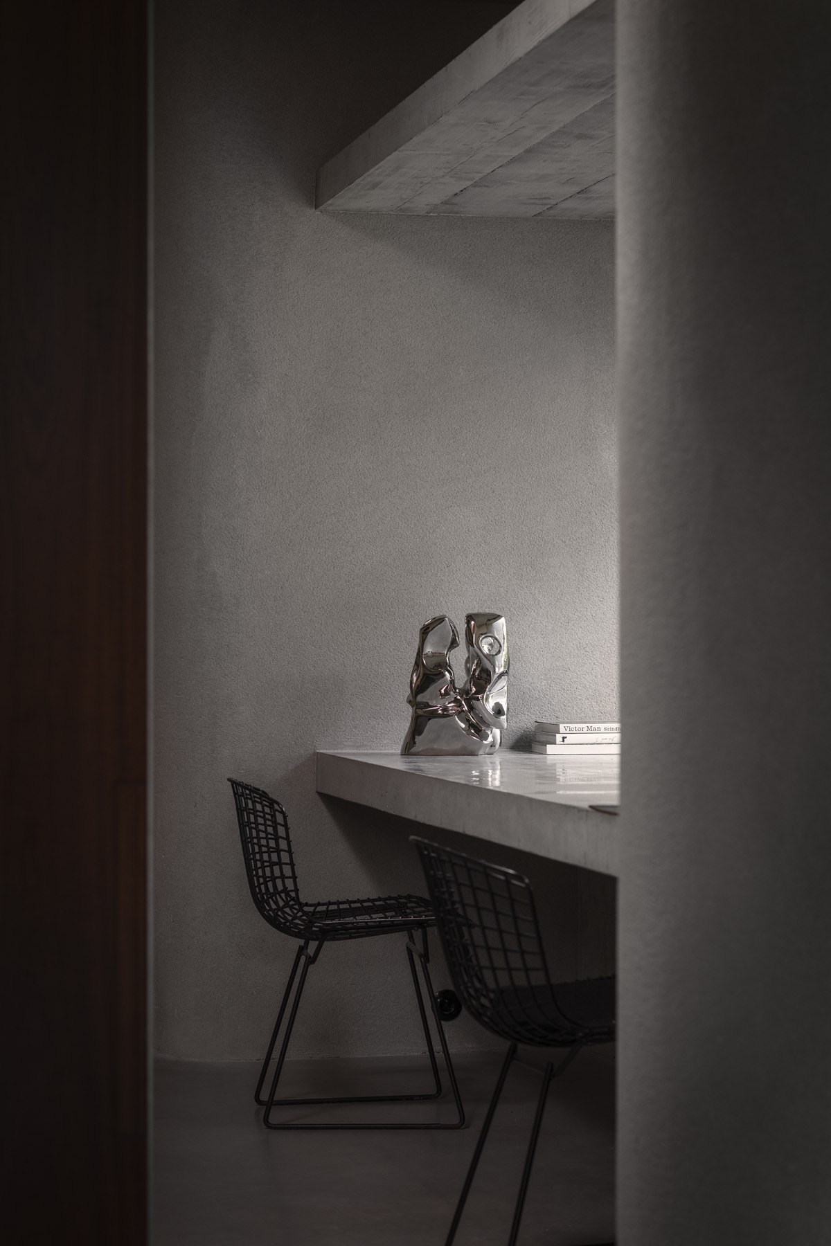 Gardeco Shifting Perspectives Sculpture