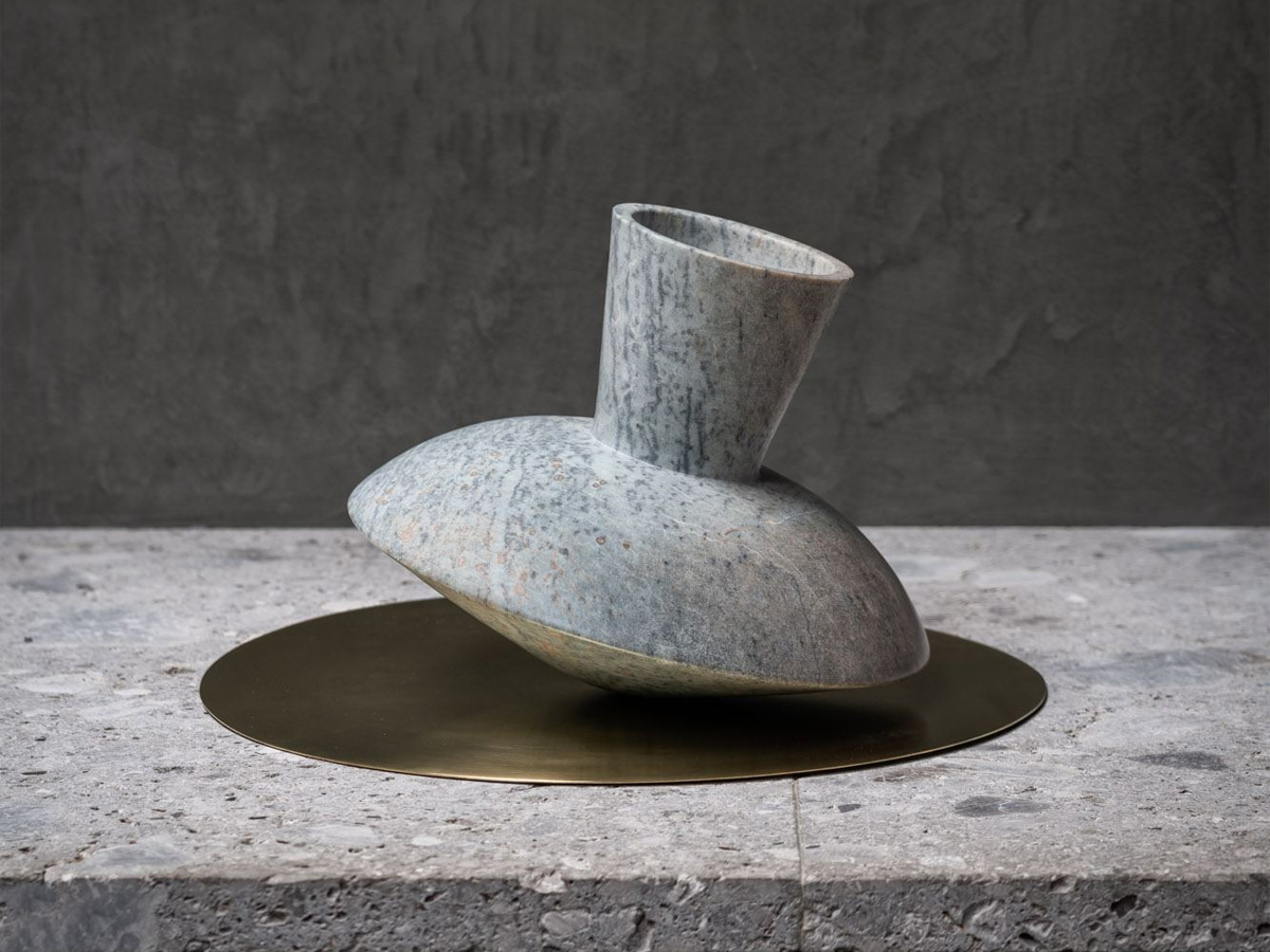 Gardeco Toll Vase 02