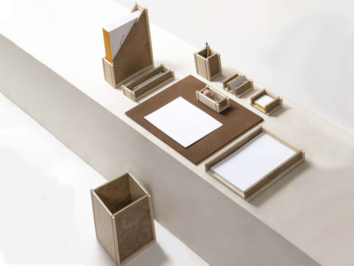 Giobagnara Carre Desk Set