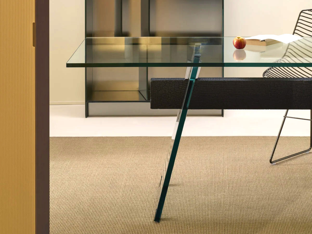 Glas Italia Compression Table