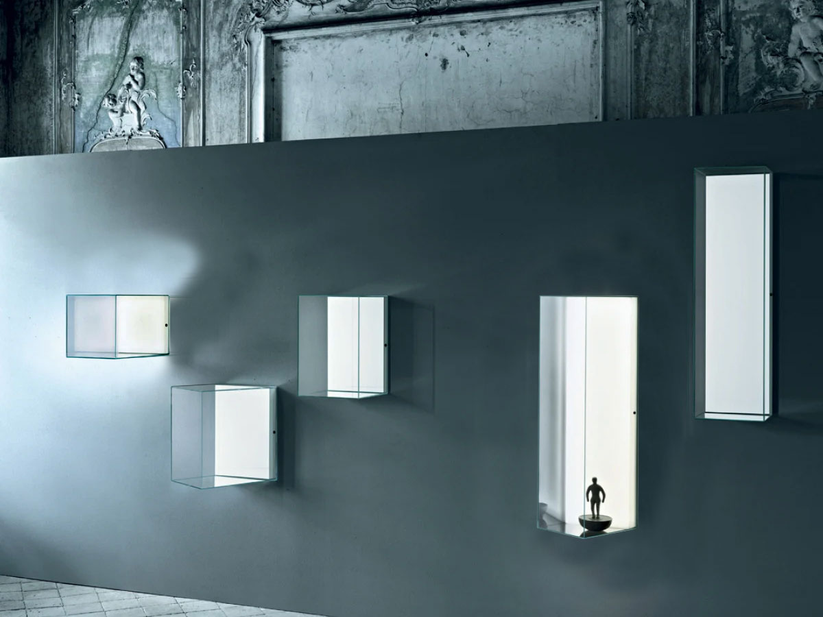 Glas Italia Heigh Ho Hanging Display Case With Lock