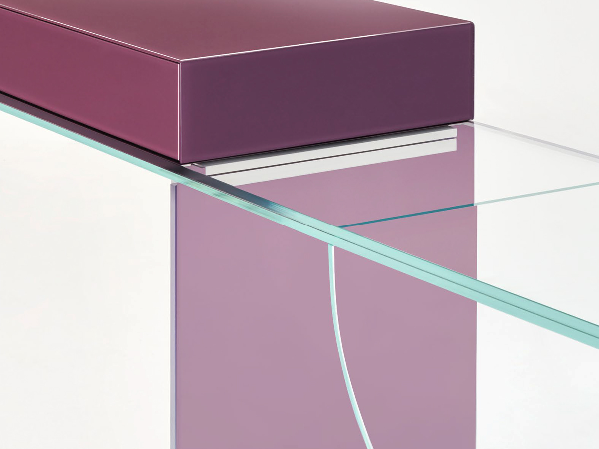 Glas Italia Ollie Console