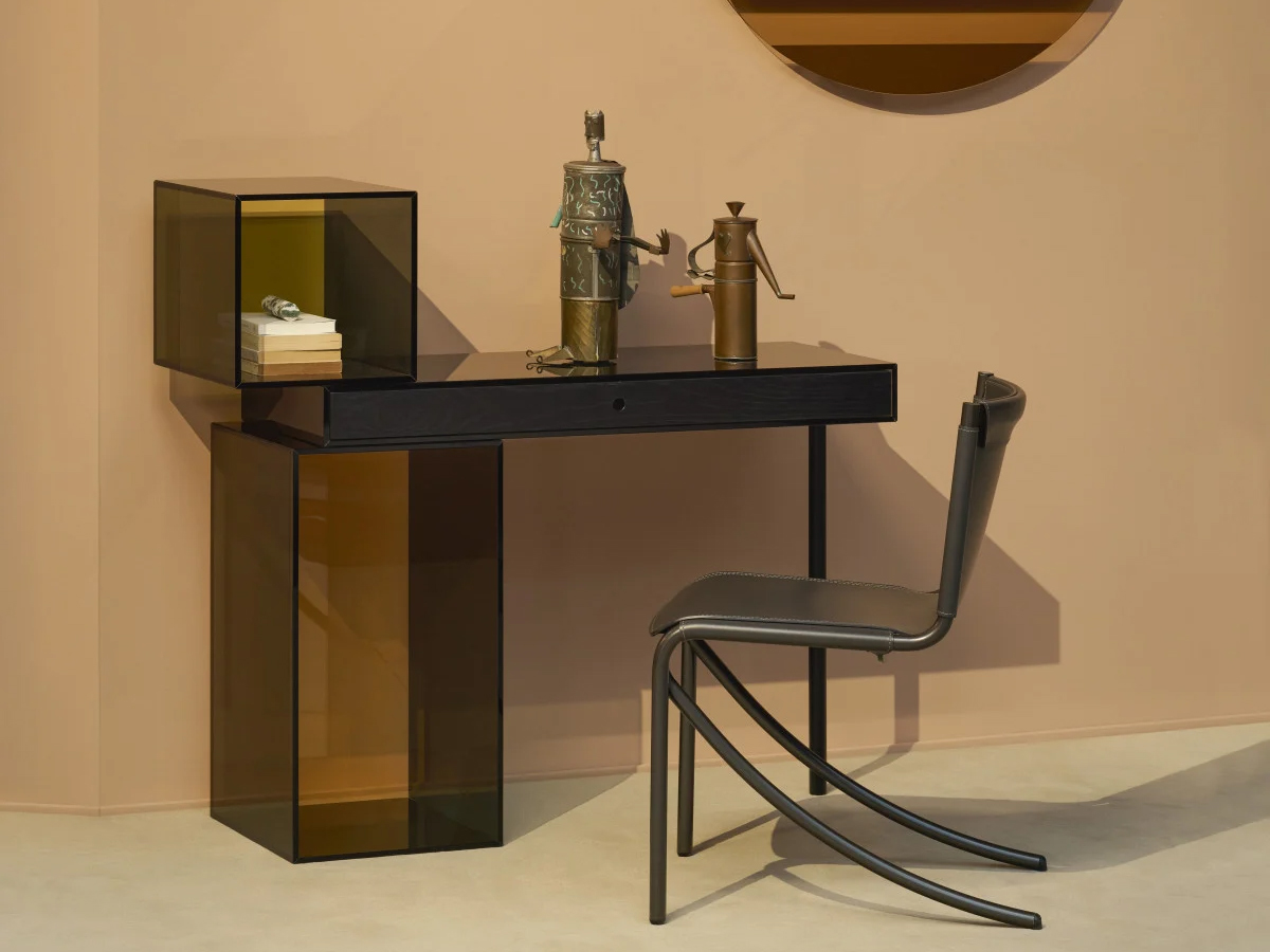Glas Italia Ratio Desk