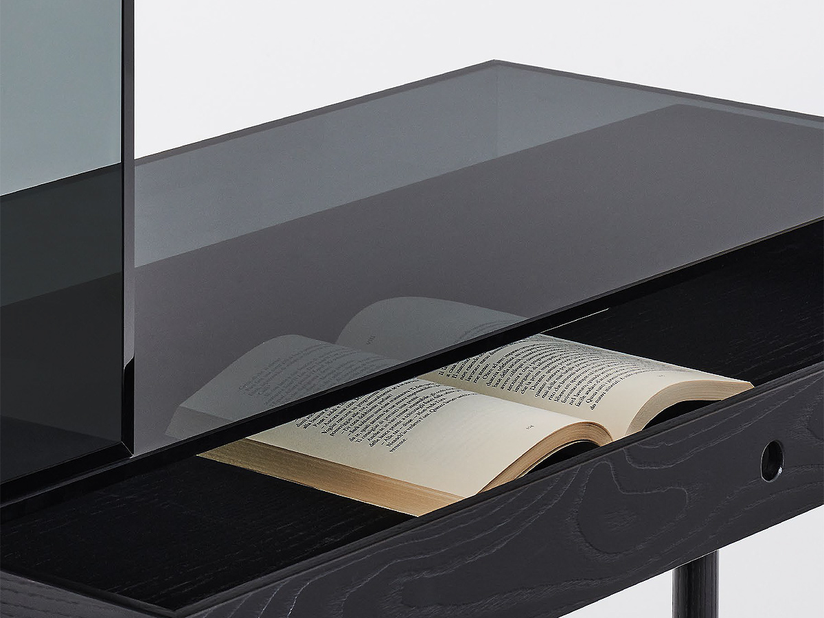 Glas Italia Ratio Desk