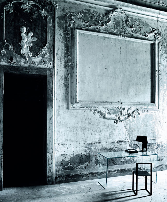 Glas Italia Trim 04 Console